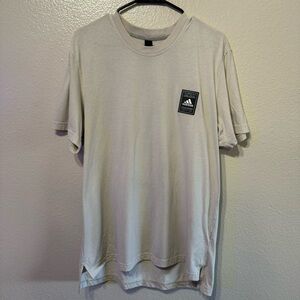 Adidas men’s Tshirt